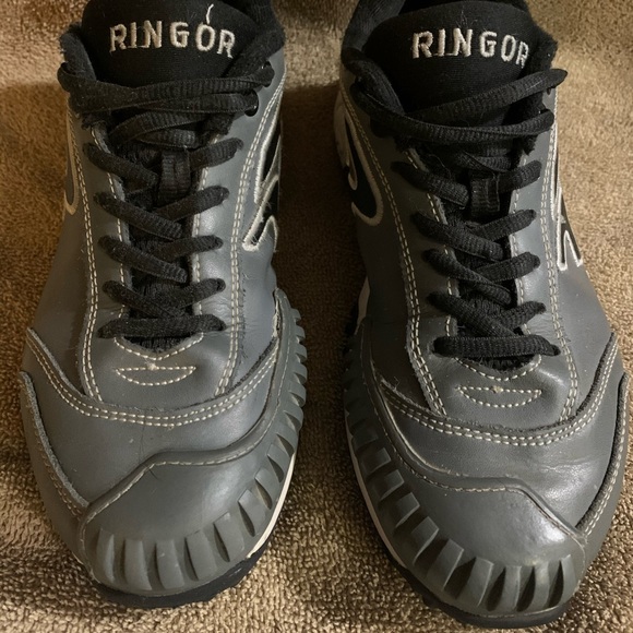 ringor turf shoes pitching